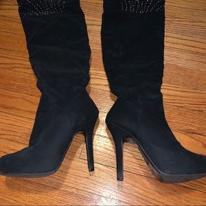 cute black boots